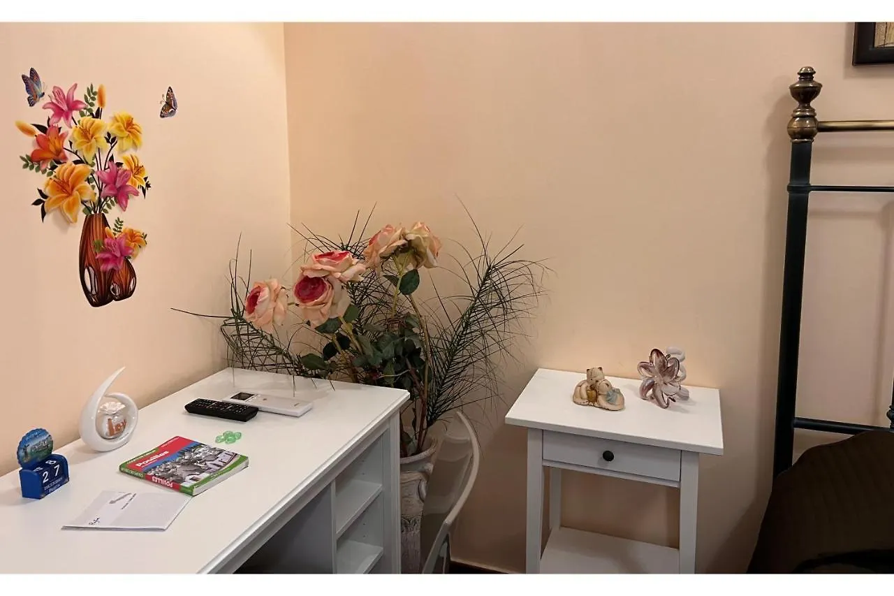 Airport Rooms - Bari 0*,