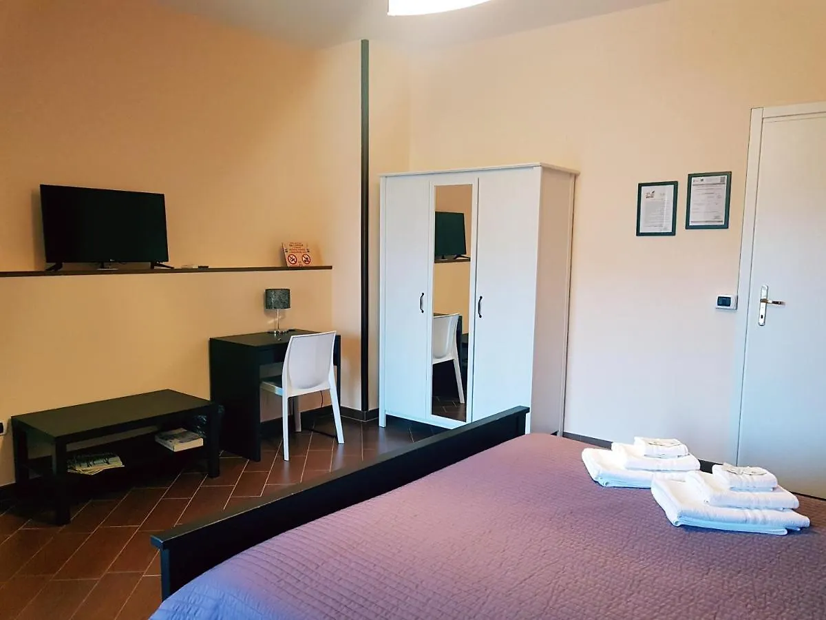 Airport Rooms - Bari 0*,  Italy